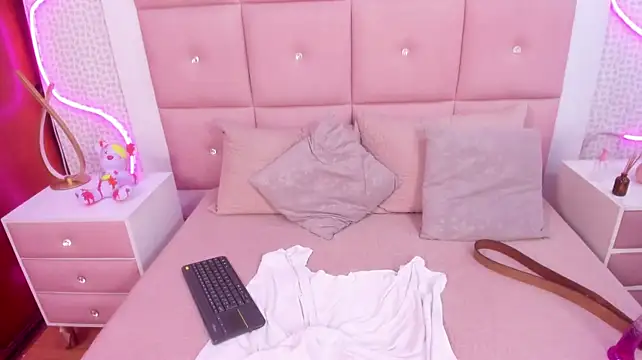 JESICAMD stripchat live cam model