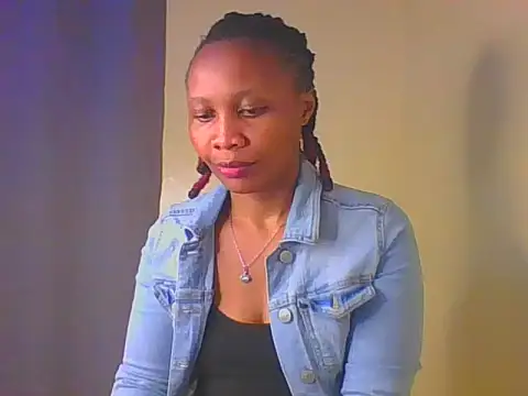 _Shantel1 stripchat live cam model