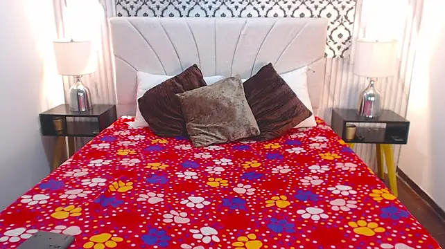 Chloe__Brm stripchat live cam model