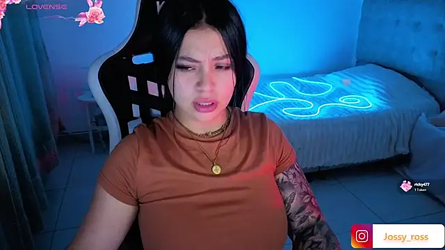 Victoryyy_ stripchat live cam model