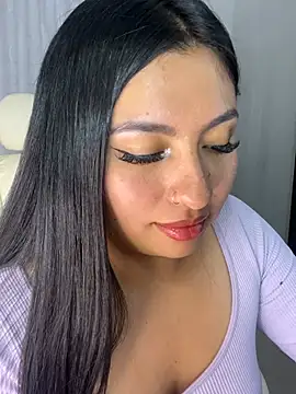 Issa_Santana stripchat live cam model