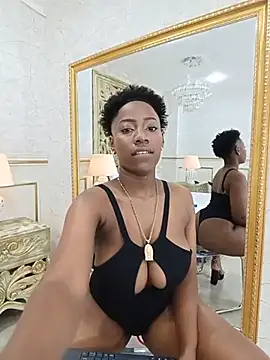 SimoneBlake stripchat live cam model