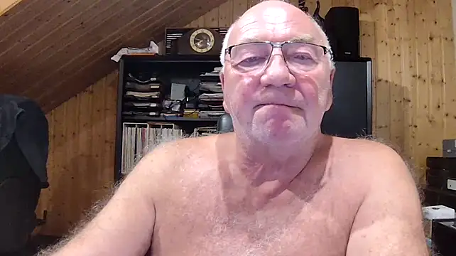 biggandybig stripchat live cam model