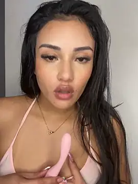 Iggy_Rush stripchat live cam model