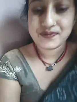 Rayal_bhabi stripchat live cam model