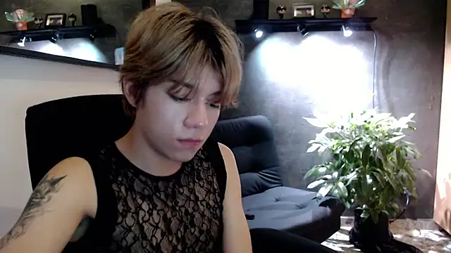 duvisex19 stripchat live cam model