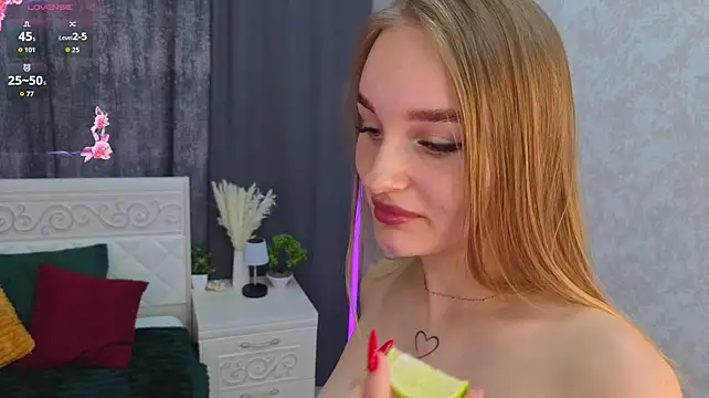 Alice_Stacy stripchat live cam model