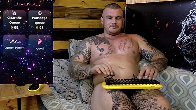 MrrKray stripchat live cam model