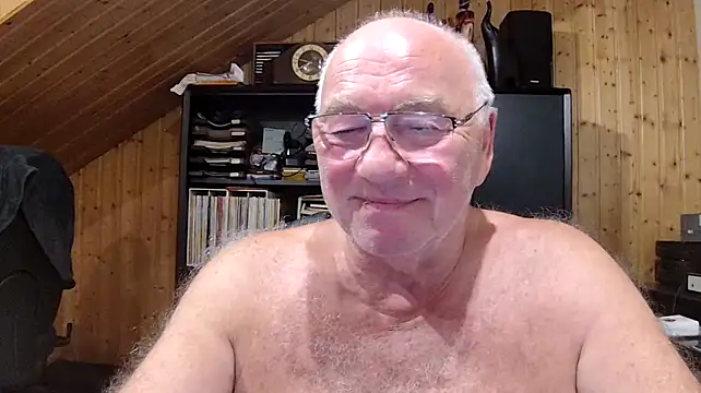 biggandybig stripchat live cam model