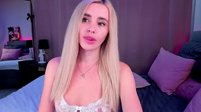 Rossy_X stripchat live cam model