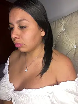 Iam-sophia27 stripchat live cam model