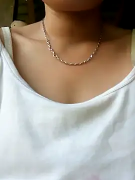 Ttitii99 stripchat live cam model