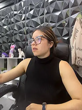 Xani_ds stripchat live cam model