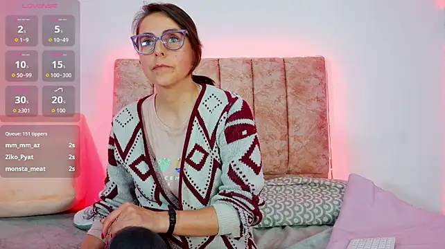 Ava_Raye stripchat live cam model