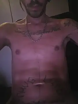Themadhatterx23x stripchat live cam model