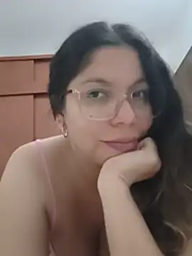 Carliina_Soussa stripchat live cam model