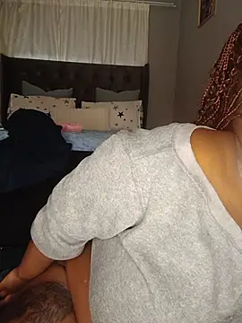 SELYS_NANA stripchat live cam model