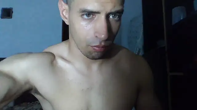 BelloriniTR stripchat live cam model
