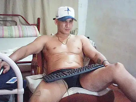 vortexX2565 stripchat live cam model