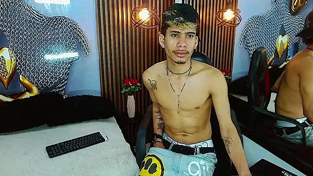 Skinny_cute_Alyer stripchat live cam model
