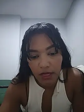 Sorfi_28 stripchat live cam model
