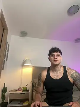 im_deymon stripchat live cam model