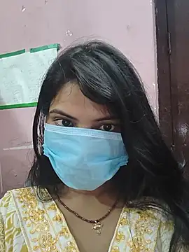 Miss_Aayushi stripchat live cam model