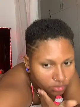 madelltheebony stripchat live cam model