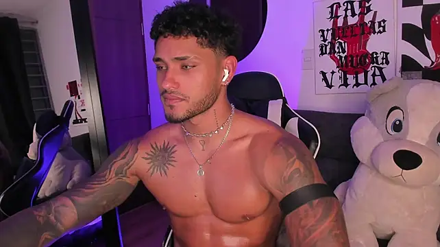Alessandro_Vanni stripchat live cam model