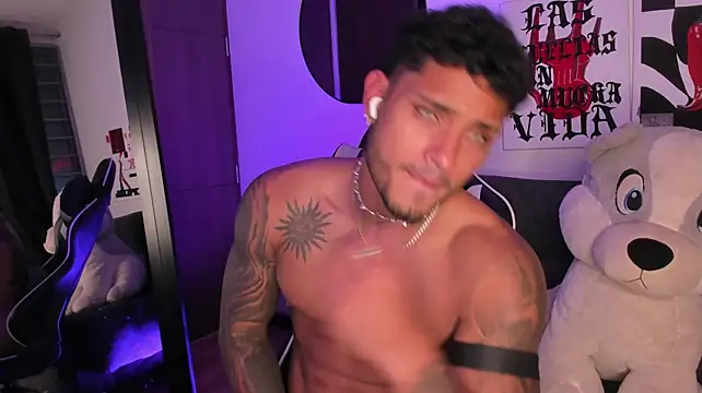 Alessandro_Vanni stripchat live cam model