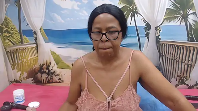 SEXY_MATURExx stripchat live cam model