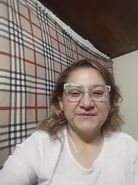 JULIETA_21- stripchat live cam model