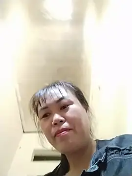 -Lemi- stripchat live cam model