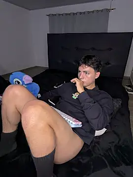 Samu__Hott21 stripchat live cam model