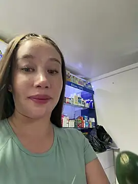 roouse stripchat live cam model