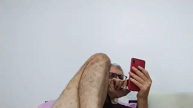 BIGUNCUTHARDCOCK stripchat live cam model