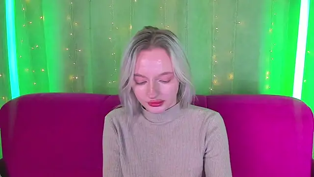AlessaKiss stripchat live cam model