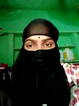 Suhanahote stripchat live cam model