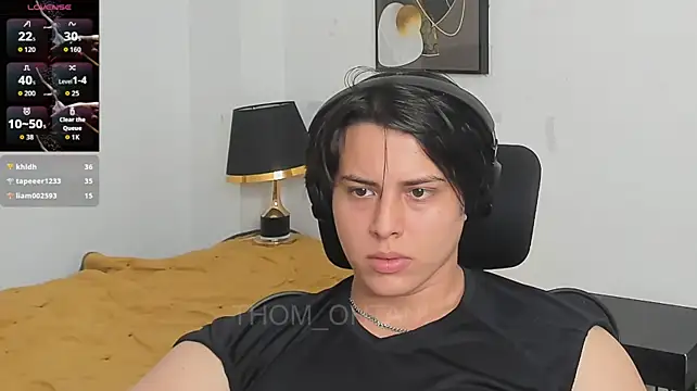 Thom_Ohtani stripchat live cam model