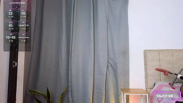 megangil_ stripchat live cam model