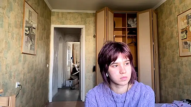 YoulaCoi stripchat live cam model