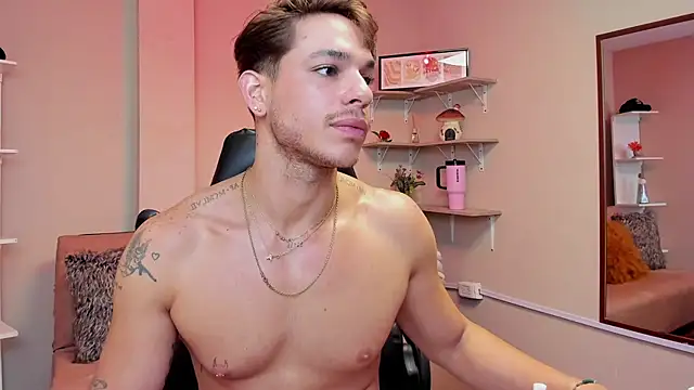 _Juan023_ stripchat live cam model