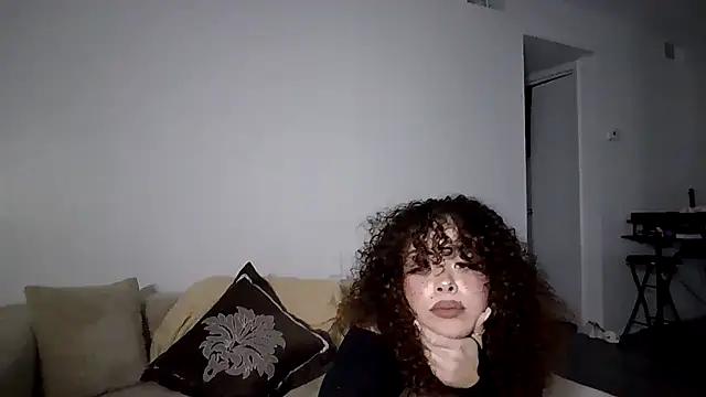 missamaraa stripchat live cam model