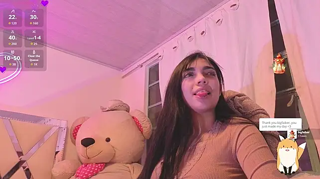 VALENBLOOM_TAY stripchat live cam model