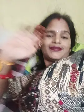 Cutkajal stripchat live cam model