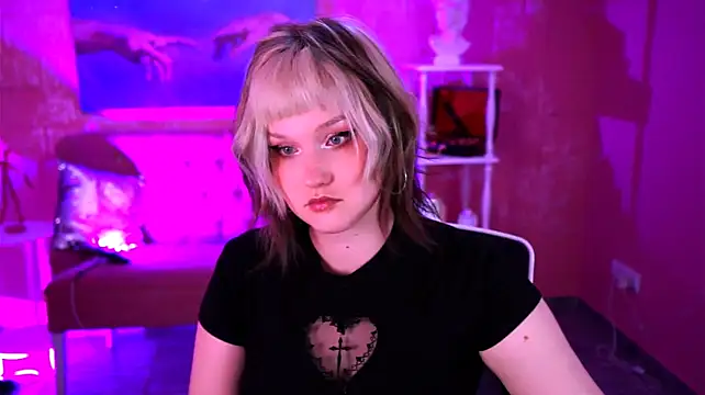 ViolettWoods stripchat live cam model