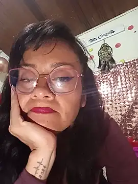 milly_hotty stripchat live cam model