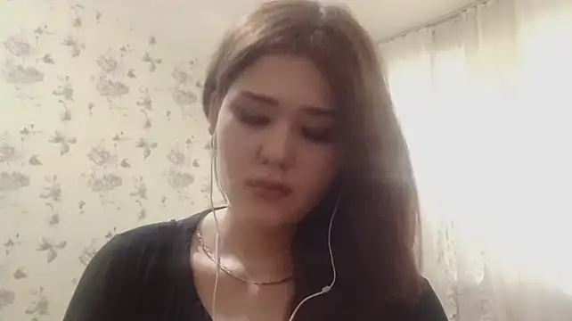 GenovevaWinesett stripchat live cam model