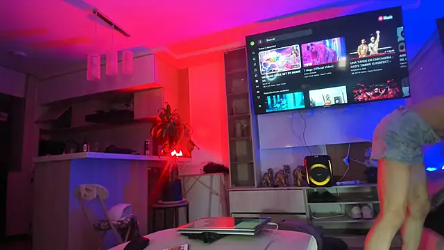 stormytt_ stripchat live cam model