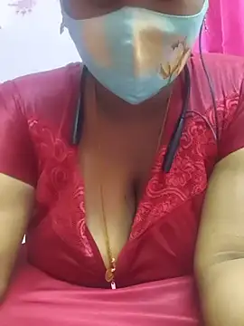 Tamil_kayalkutty stripchat live cam model